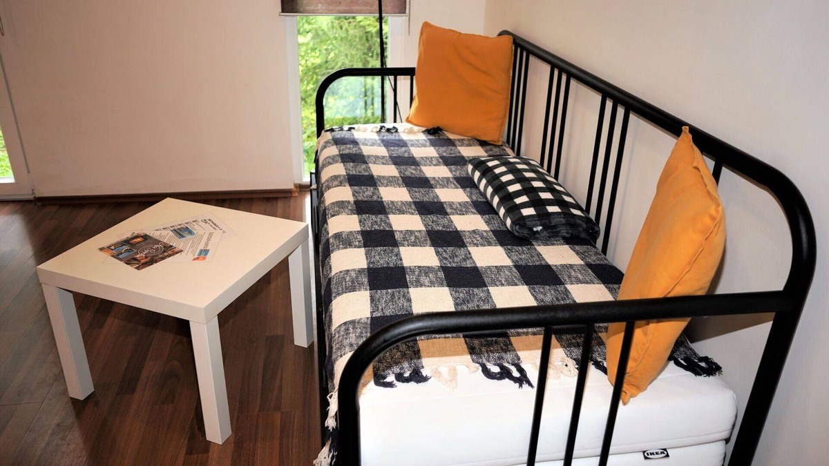 Dolni Branna House | Beautiful private villa for 4 guests with WIFI, TV, terrace and pets allowed