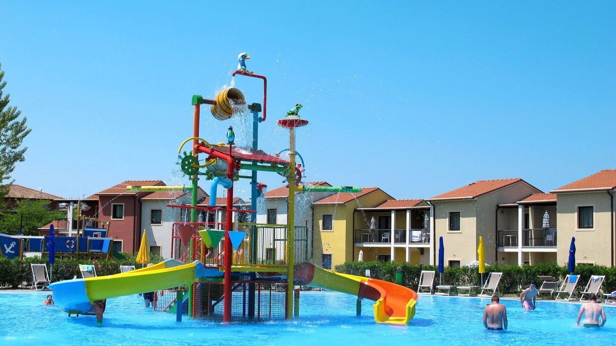 Cavalcaselle Apartment | Beautiful apartment for 6 people with WIFI, pool, A/C, TV and terrace