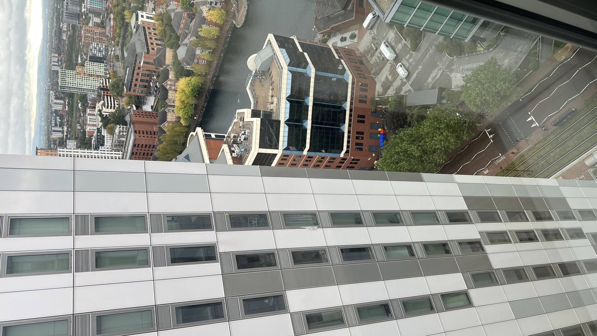 Salford Apartment | Beautiful 1-Bed Apartment on the 26th floor