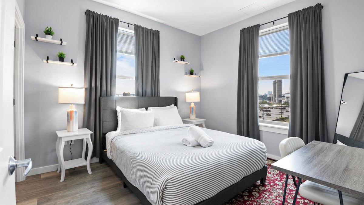 Everett Apartment | Beautiful 1BR Near Encore Boston 5337