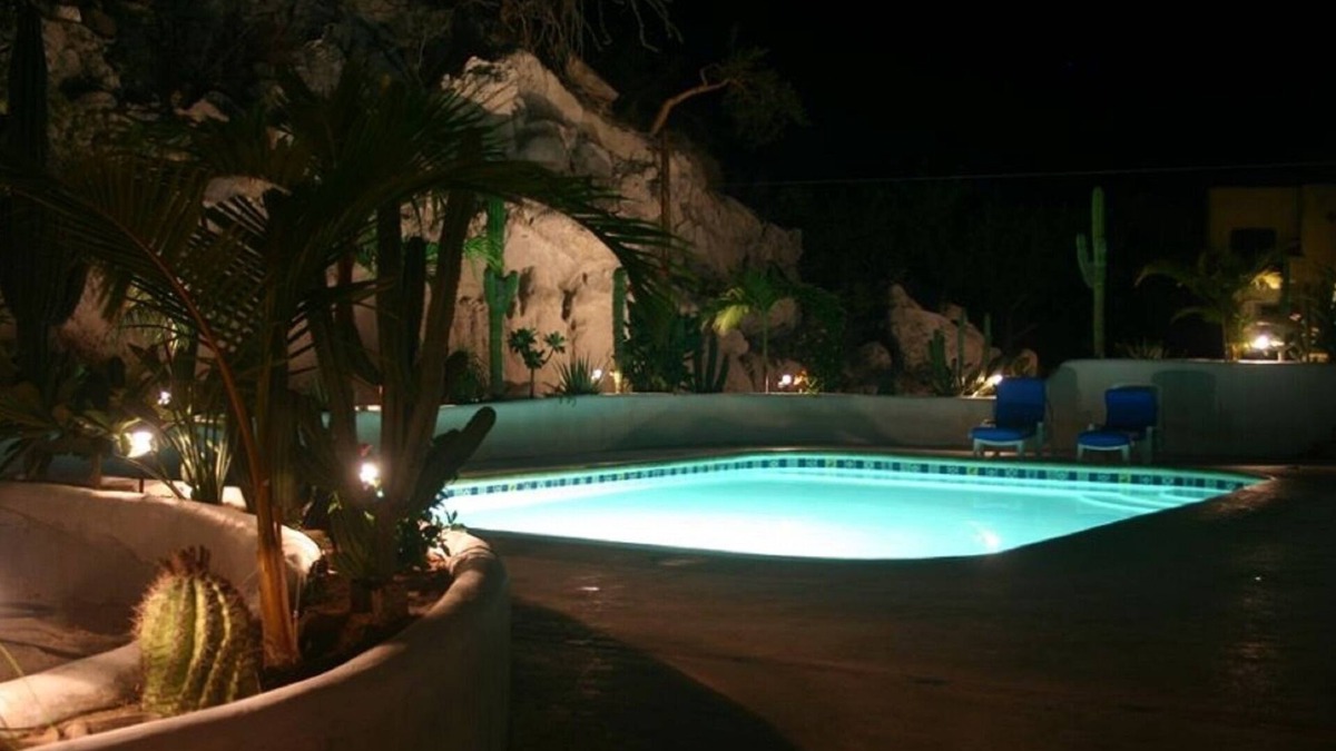 Los Barriles House | Beautiful 2 Bd Poolside Homes - Near Pickleball and Beach