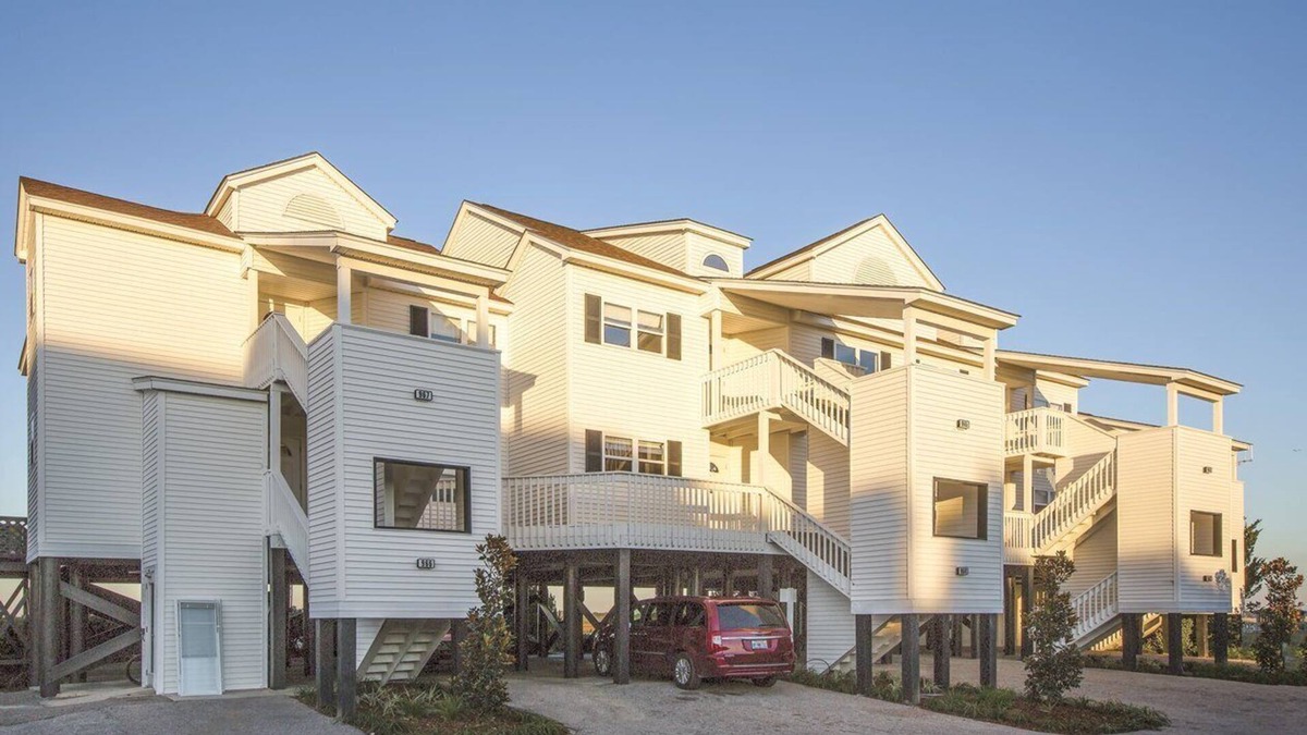 Edisto Island Apartment | Beautiful 2 bedroom unit at resort, sleeps 8
