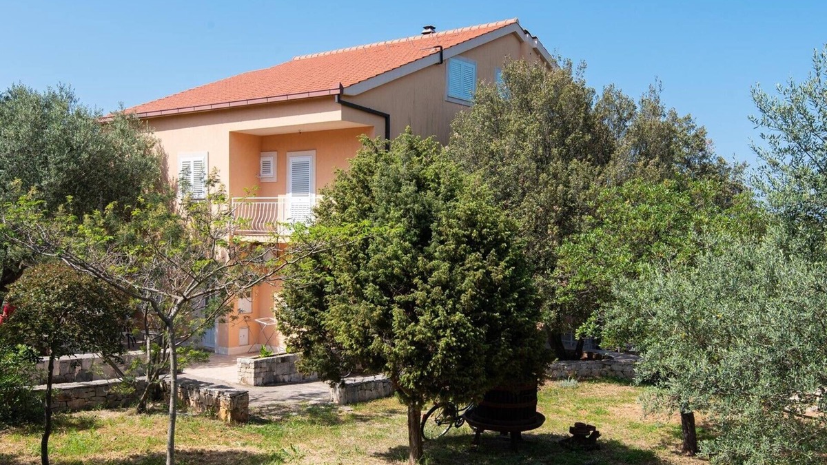 Loviste Apartment | Beautiful 2-Bedroom Apartment Nera in Lovište on Pelješac peninsula