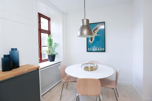 København N Apartment | Beautiful 2-BR apartment in Nørrebro - 243