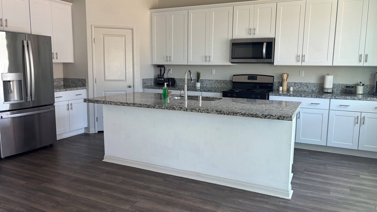 Moreno Valley House | BEAUTIFUL 2 STORY HOUSE IN MORENO VALLEY