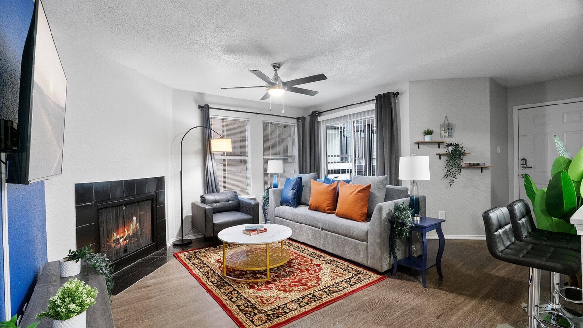 University Hills and Windsor Park Apartment | Beautiful 2BD/2BA in University Hills 7306