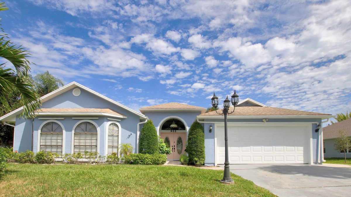 Sebastian Highlands House | Beautiful 3 bed 2 bath, Heated Pool, Minutes from the Ocean