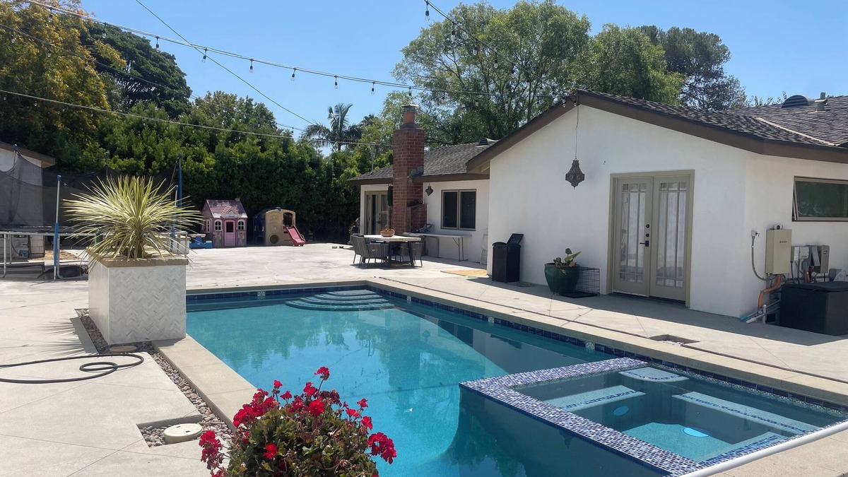 Santa Barbara House | Beautiful 3-bedroom villa, luxurious & comfortable in theheart of Santa Barbara