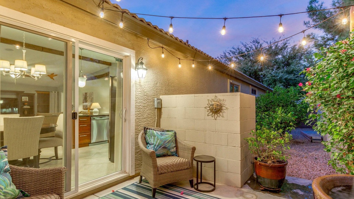 Los Arbolitos Ranch House | Beautiful 3 bedroom house with pool and hot tub!