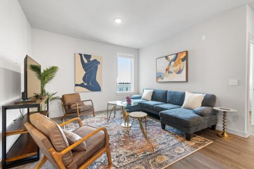 Windsor Park Apartment | Beautiful 3 bedroom oasis close to downtown
