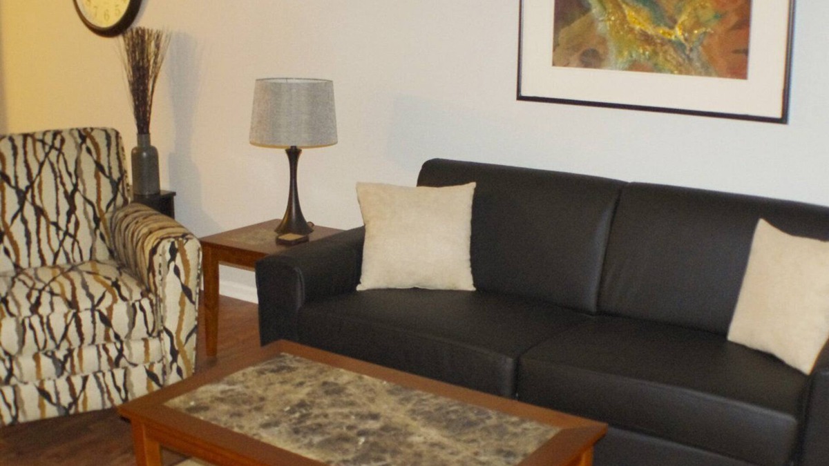 Oconomowoc Apartment | Beautiful 3 bedroom unit at resort, sleeps 8