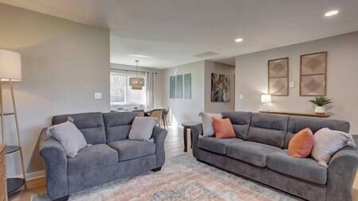 Bloomington House | Beautiful 3 BR/2 Bath Very Close to IU & Downtown