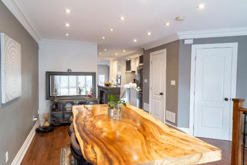 Old East York House | Beautiful 3BR House in the Heart of Greek Town