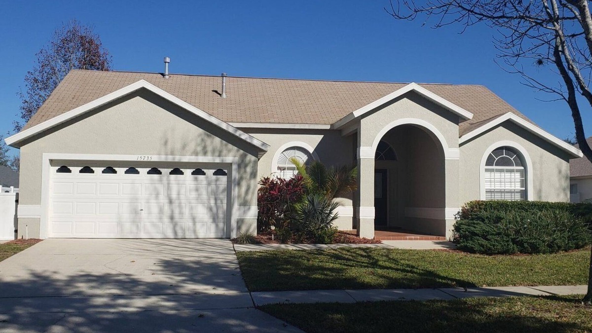 Orange Tree House | Beautiful 4/3 Pool Home FREE Spa Heat