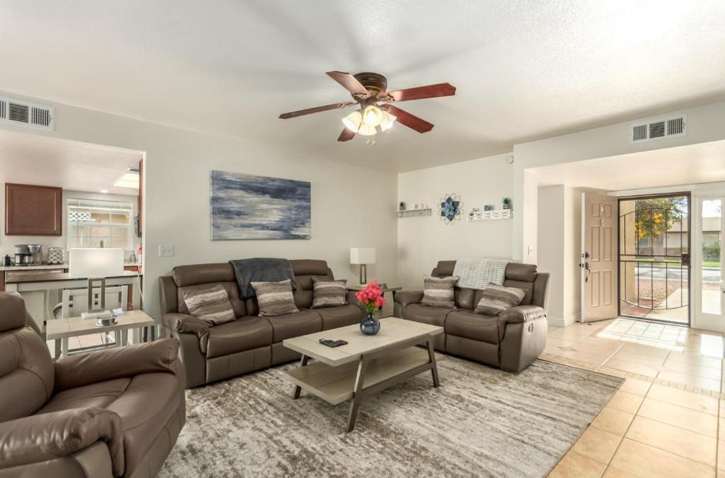 North Center Revitalization Association House | Beautiful 5 Bd 2 Ba/Cubs/A's/Downtown Mesa/ASU/RV