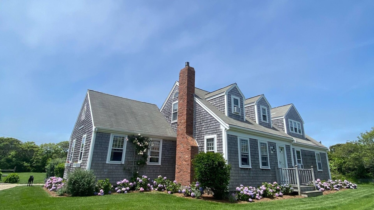 Tom Nevers House | BEAUTIFUL 5 BEDROOM DOG FRIENDLY HOME IN TOM NEVERS
