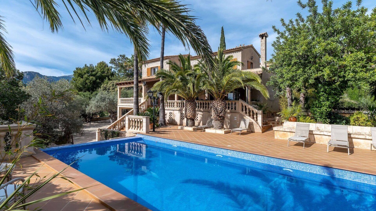 Sa Coma Villa | Beautiful 5 Star Villa with Private Pool, Mallorca Villa 1049