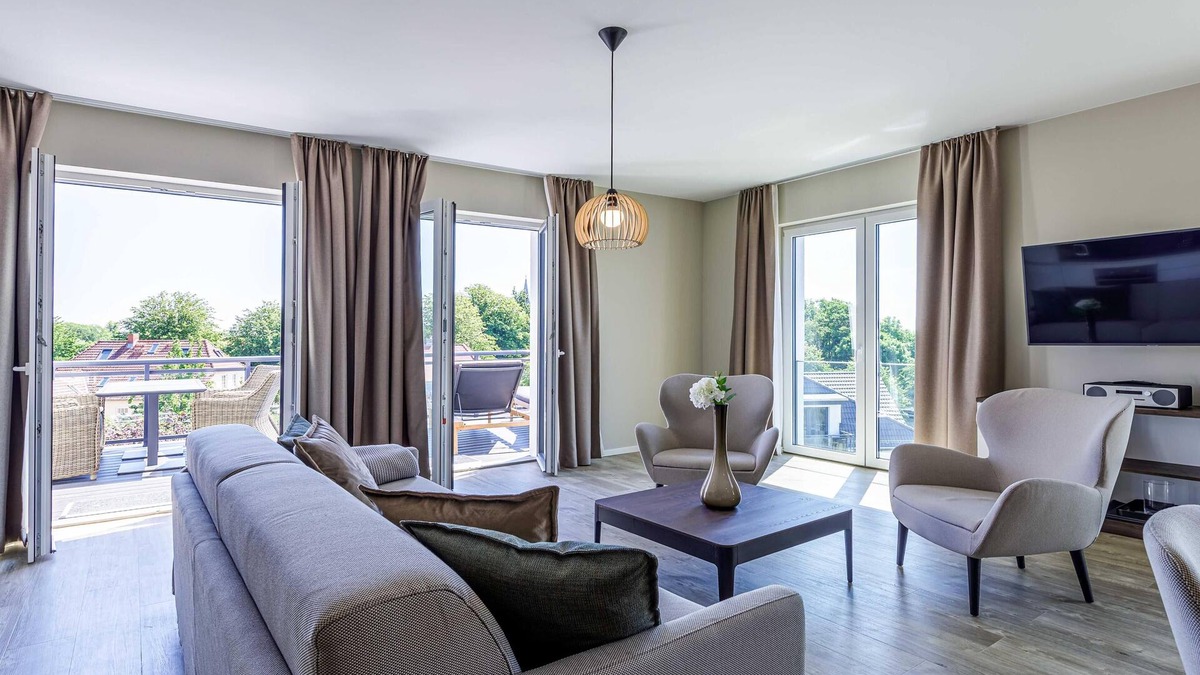 Ostseebad Wustrow Apartment | Beautiful 5-star Boddendeck vacation apartment with balcony in the south wing