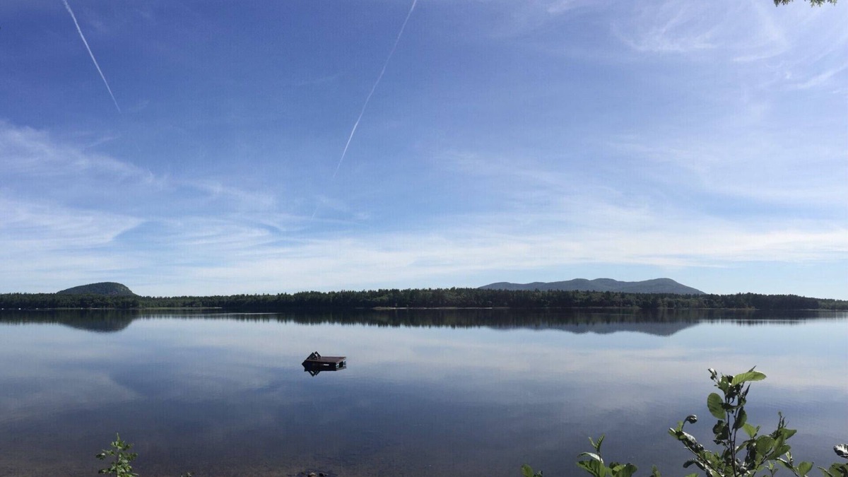 Fryeburg House | Beautiful 6 bedroom cabin on 1100 acre lake in Fryeburg Maine