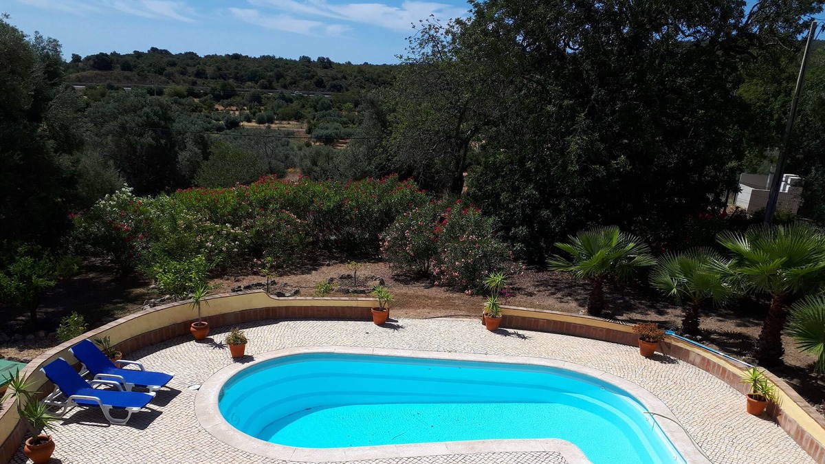 Foupana Villa | Beautiful 6 p. private villa on a large estate, 10 minutes from the sea