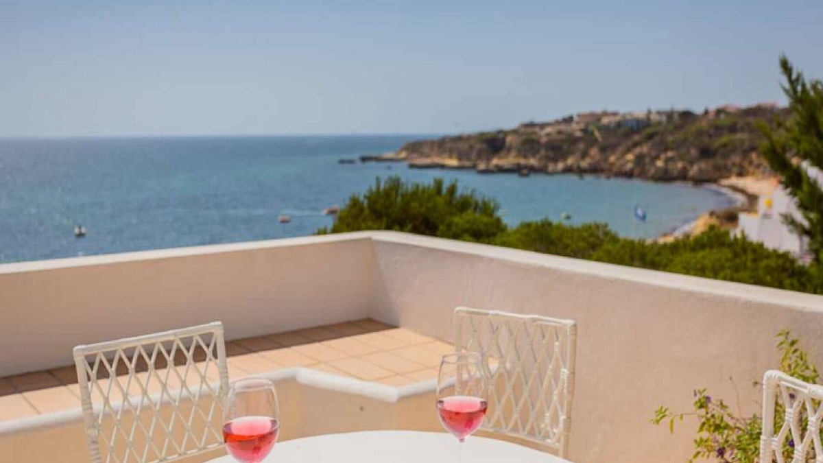 Oura Villa | Beautiful Algarve Villa | 5 Bedrooms |.