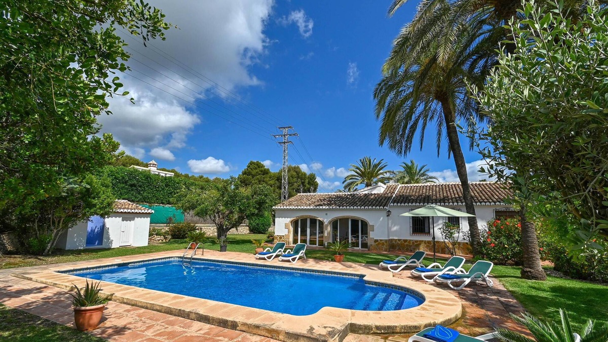 Tarraula Villa | Beautiful and comfortable villa in Javea, Costa Blanca, Spain with private pool for 4 persons