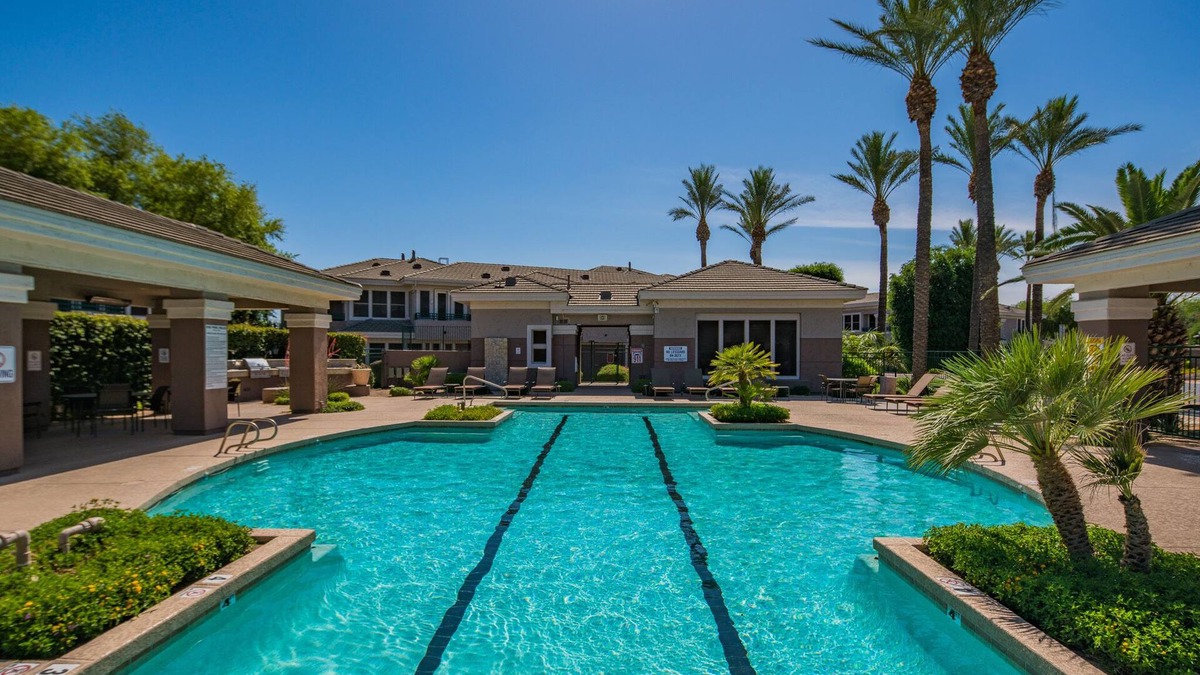 Kierland Condo | Beautiful and exceptionally located condo!