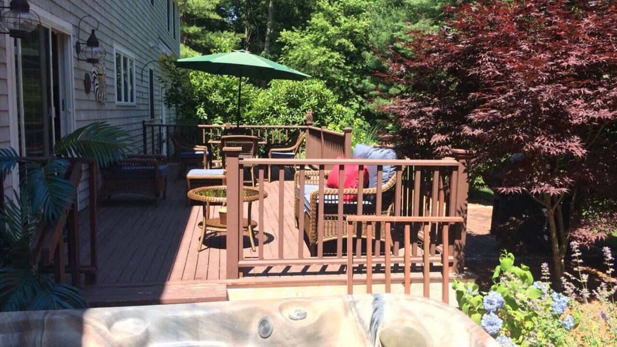 Osterville House | BEAUTIFUL and PRIVATE OSTERVILLE HOME, LARGE GAME ROOM, AC,PARKING