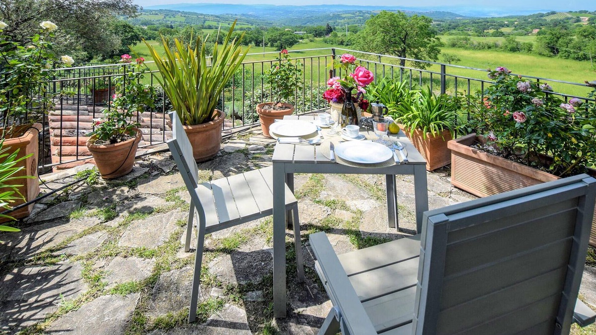 Semproniano Apartment | Beautiful apartment in Loc. Scalabrelli