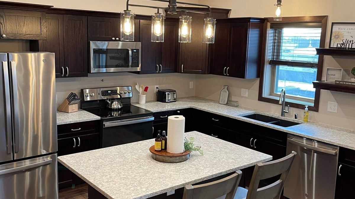 Wisconsin Dells Apartment | Beautiful Apartment Located Downtown Dells!