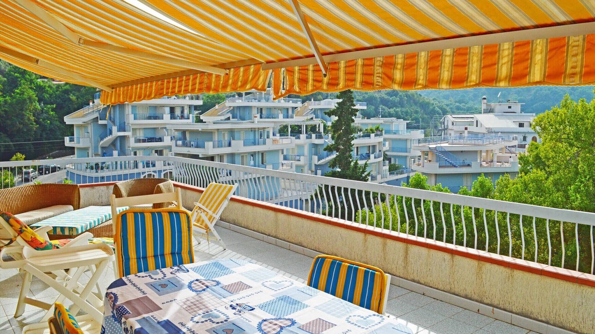 Capo d'Orlando House | Beautiful apartment 150 meters from the sea with a large terrace overlooking the sea for 8