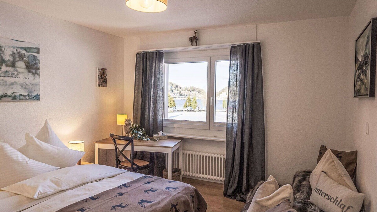 Sankt Moritz-Bad Apartment | Beautiful apartment for 4 people with WIFI, TV, balcony, pets allowed and panoramic view