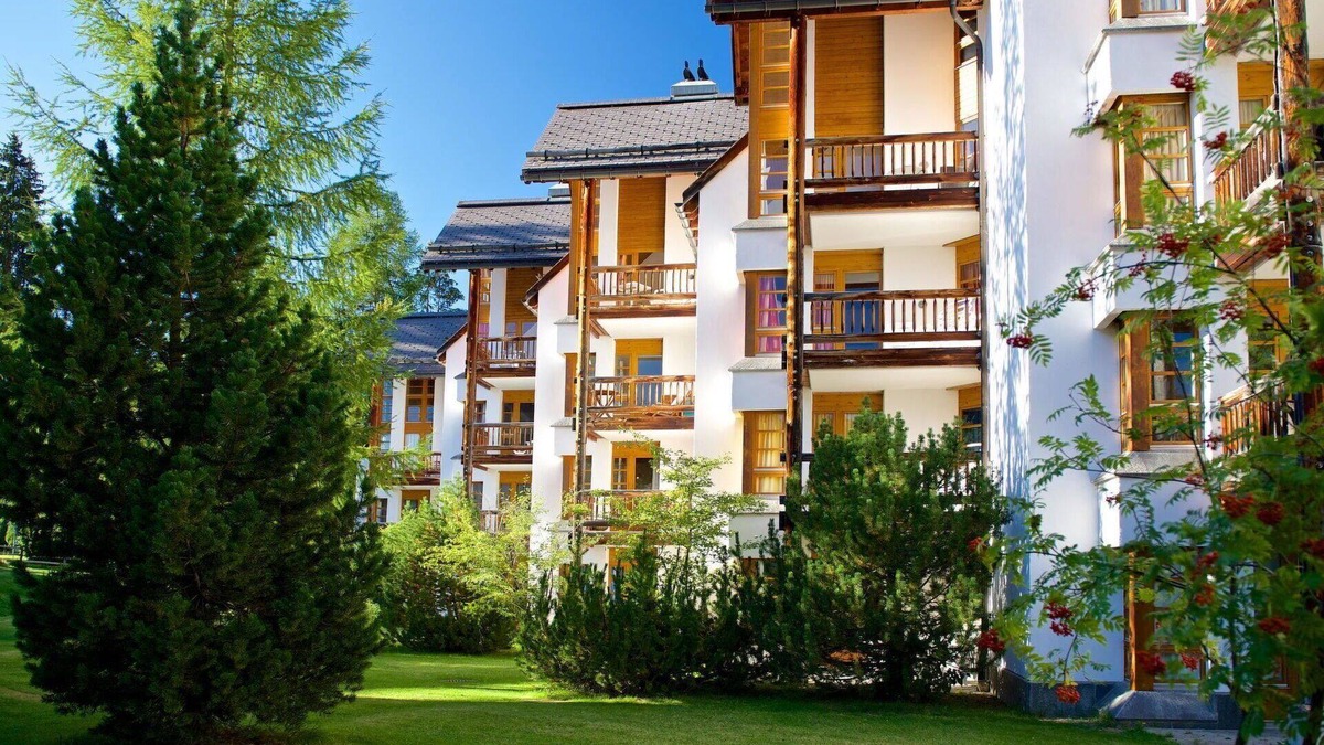 Lenzerheide Apartment | Beautiful apartment for 4 guests with TV, balcony and pets allowed