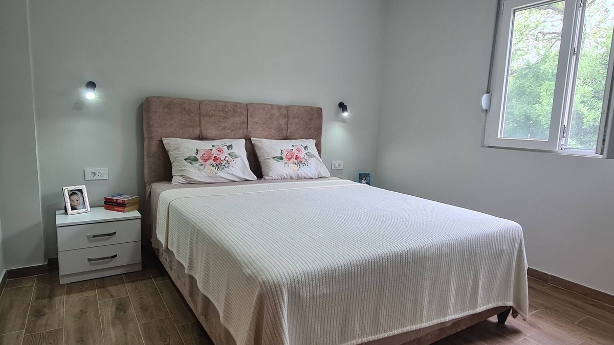 Ratisevina Apartment | Beautiful Apartments at Rural Mountain Villa 2km From the sea