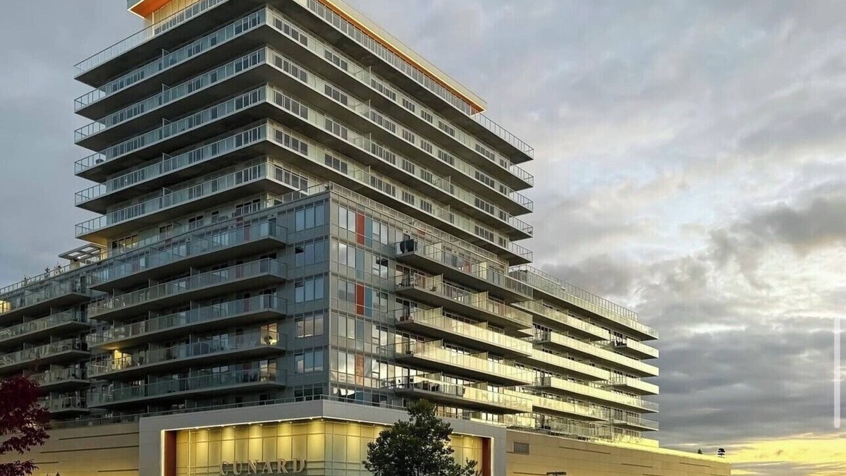 Downtown Halifax Apartment | Beautiful Apartment at Cunard Residences - Halifax, NS