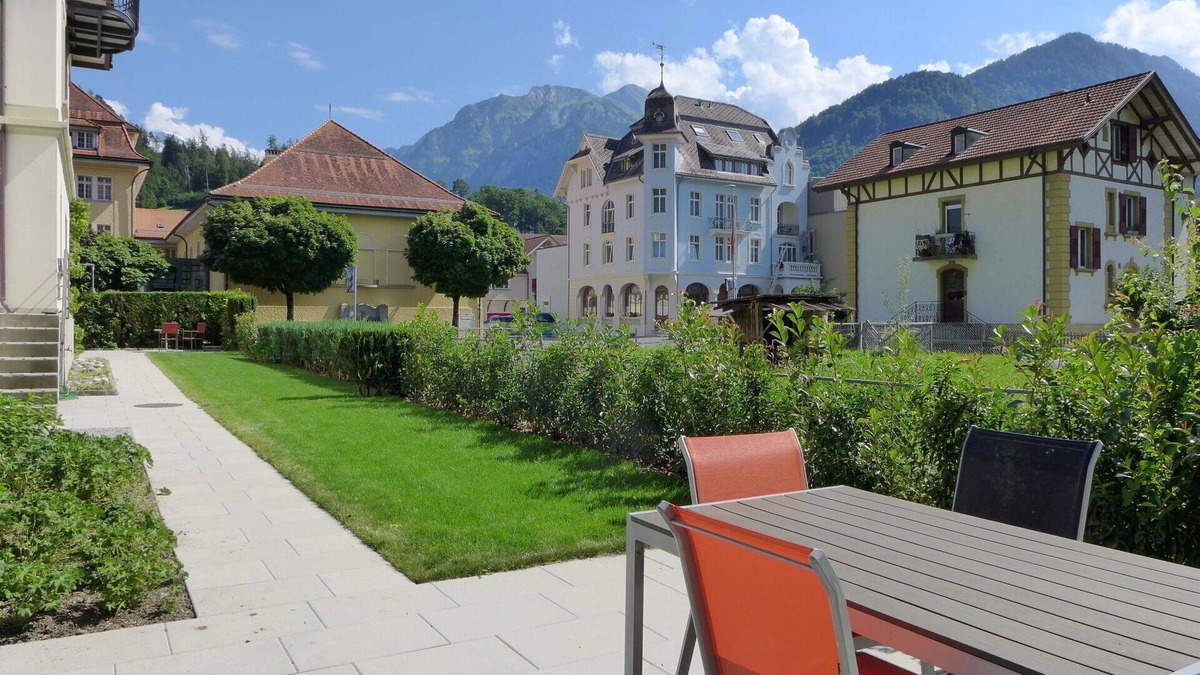 Central Interlaken Apartment | Beautiful apartment for 2 people with WIFI, TV and patio