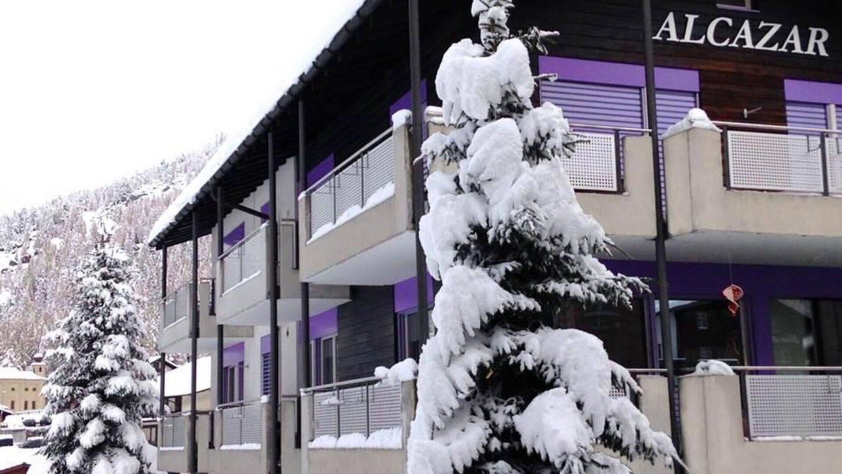 Saas-Balen Apartment | Beautiful apartment for 4 guests with WIFI, TV, balcony and pets allowed