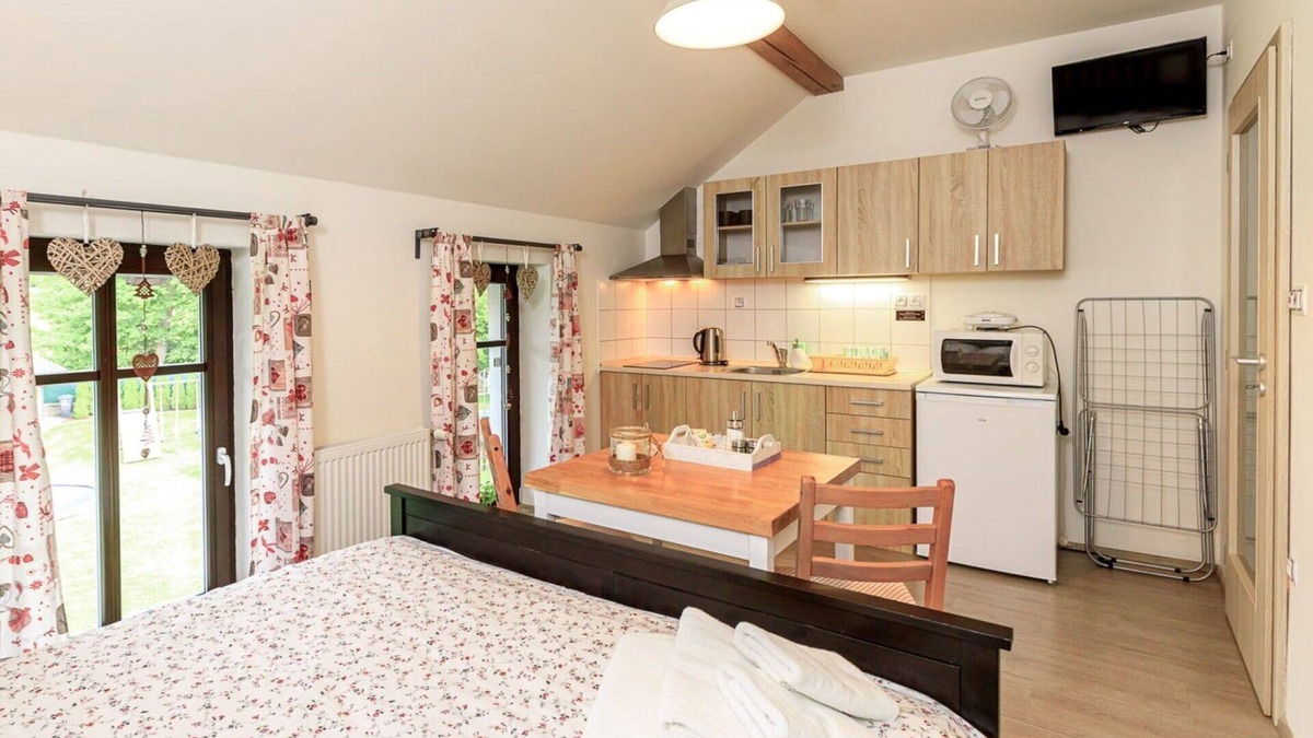 Arnoltice Apartment | Beautiful apartment for 2 people with WIFI, TV and terrace