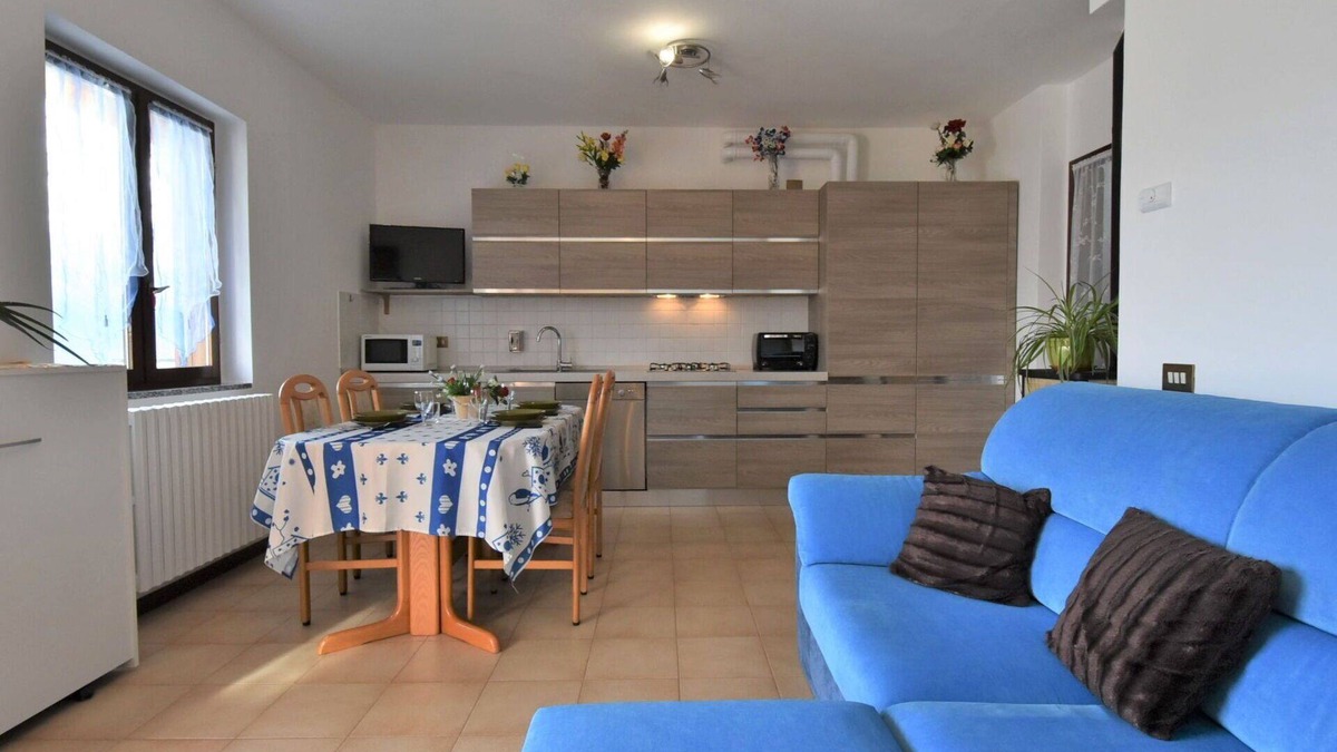 Civo Apartment | Beautiful apartment for 4 guests with WIFI, TV, terrace, pets allowed and parking