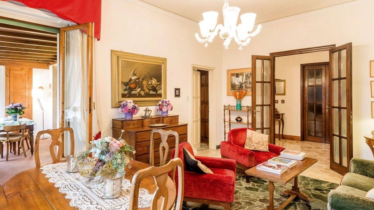 Santa Maria Novella Apartment | Beautiful apartment for 6 people with A/C, WIFI, TV and terrace