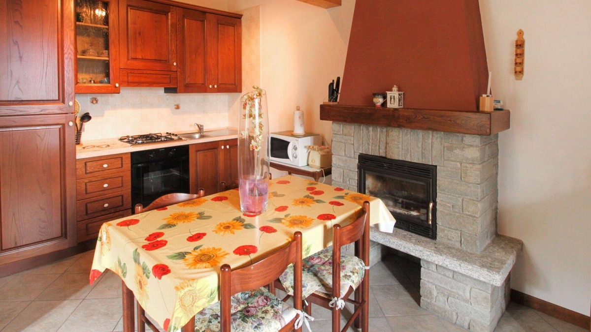 Vignola Apartment | Beautiful apartment for 4 guests with TV and balcony