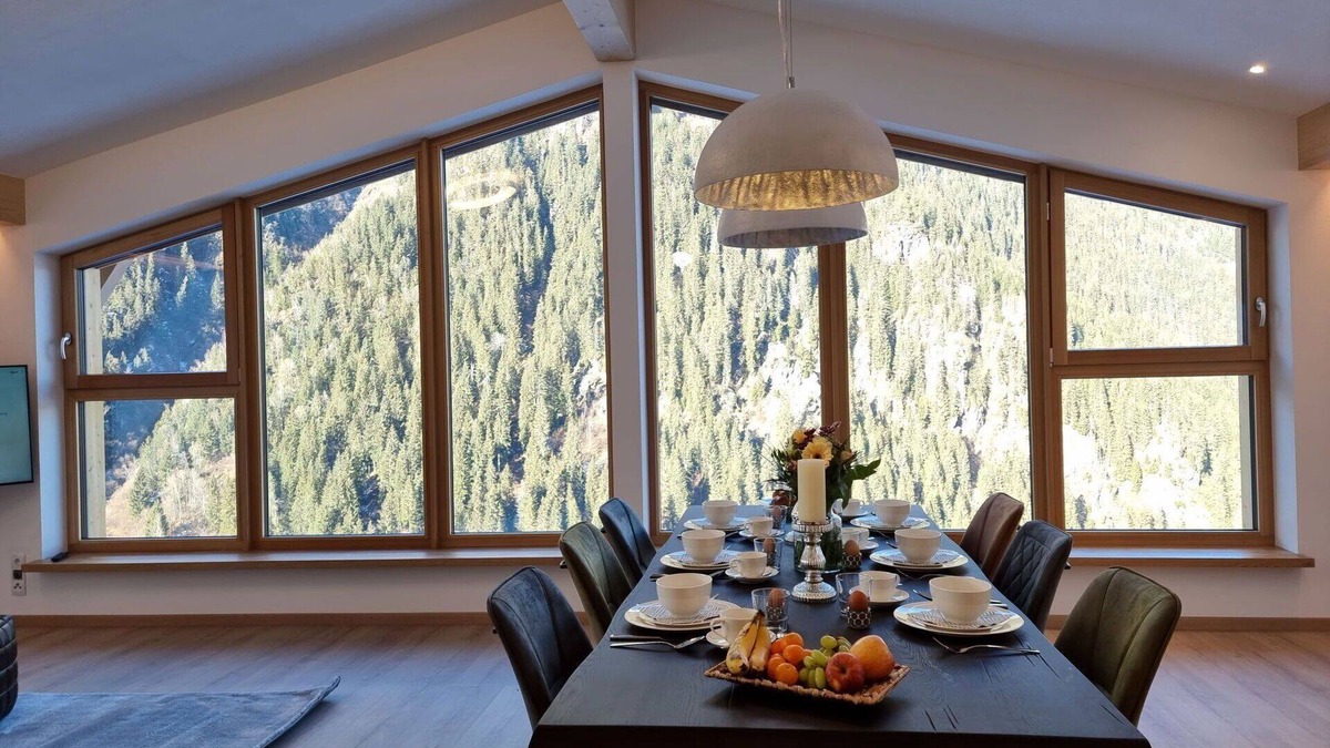 See Apartment | Beautiful apartment for 6 guests with WIFI and TV