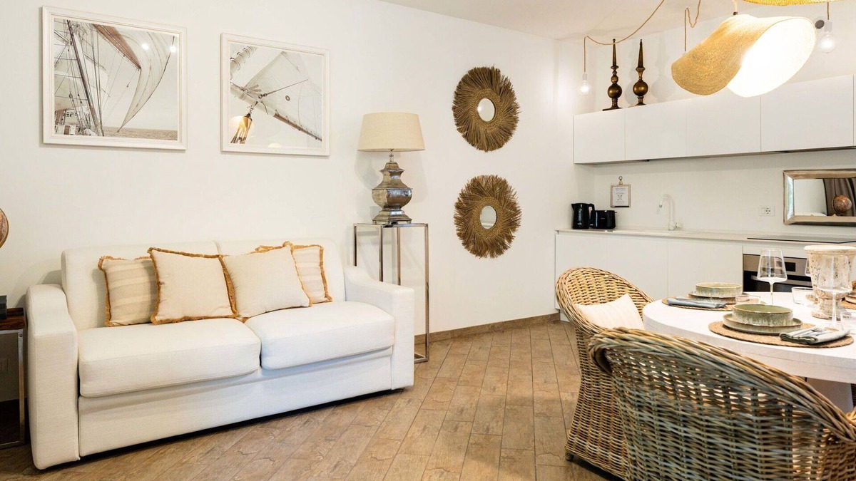 Marina di Andora Apartment | Beautiful apartment for 4 guests with A/C, WIFI and TV
