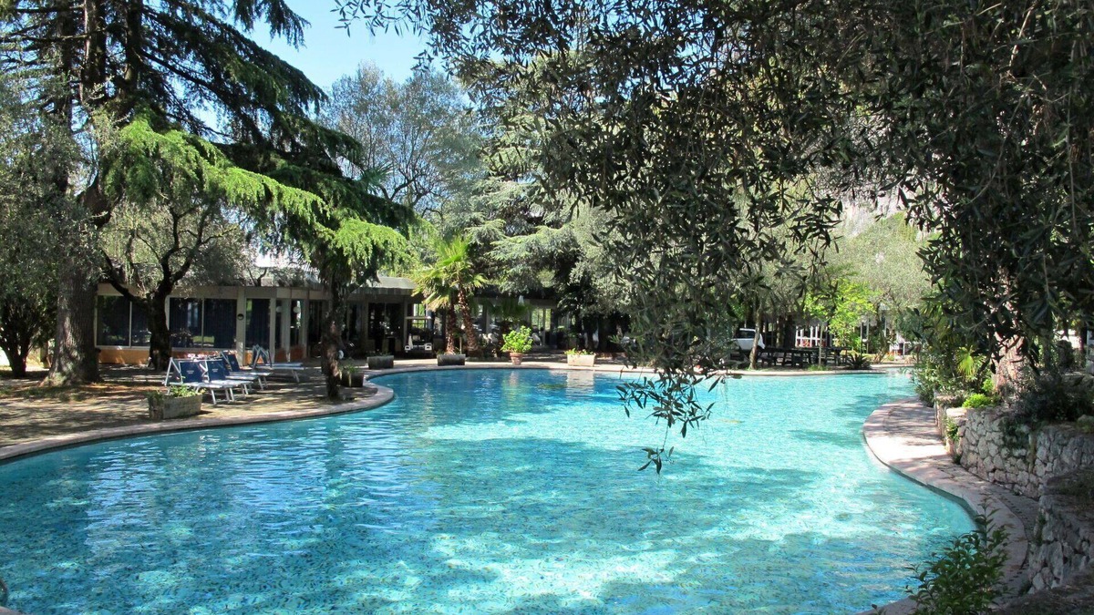 Corno Apartment | Beautiful apartment for 4 people with A/C, pool, WIFI, TV and patio