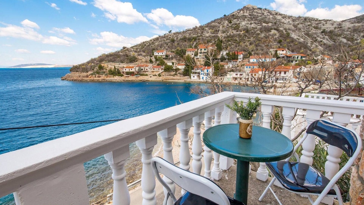 Senj Apartment | Beautiful apartment in Starigrad