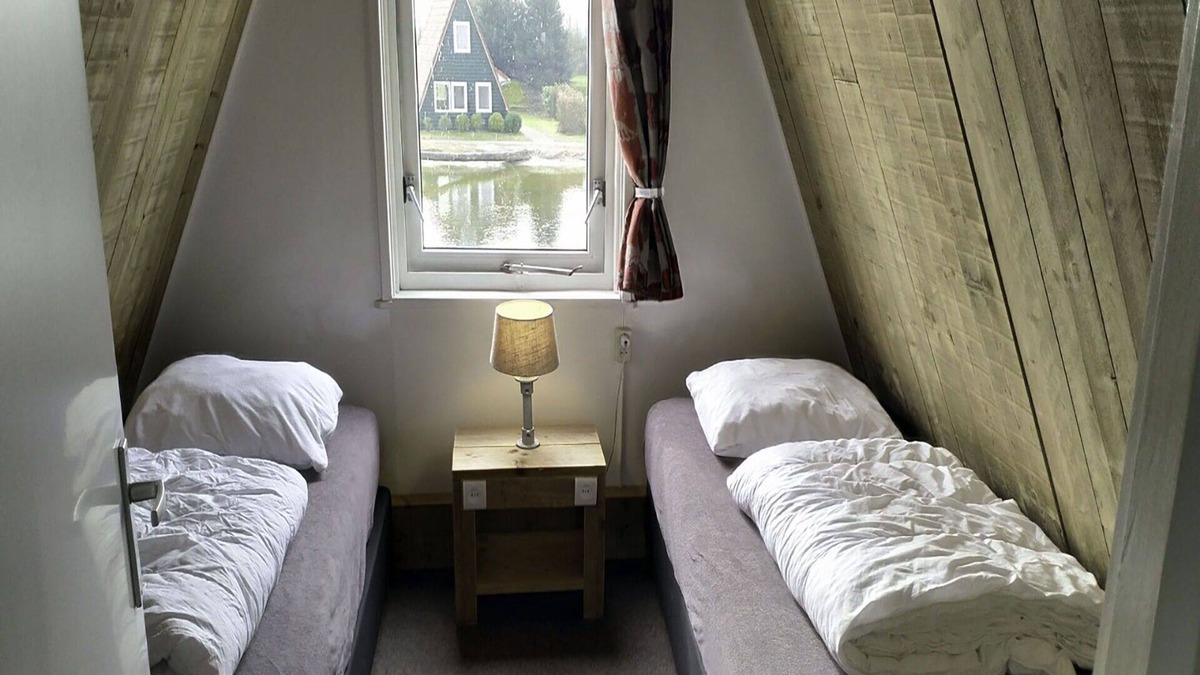 Bant House | Beautiful apartment in villa for 6 people with WIFI, TV, pets allowed and parking
