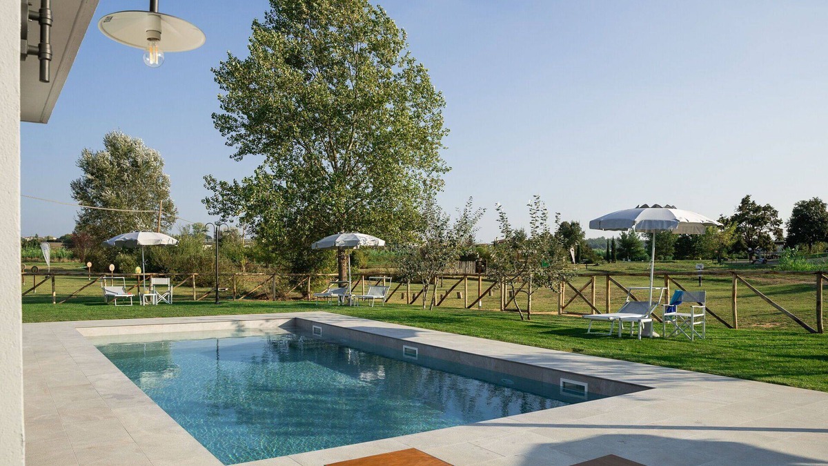 Larciano House | Beautiful apartment in villa for 2 people with A/C, pool, WIFI and TV