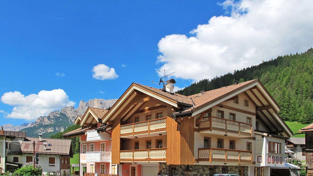Fontanazzo Apartment | Beautiful apartment for 6 people with WIFI, TV and balcony