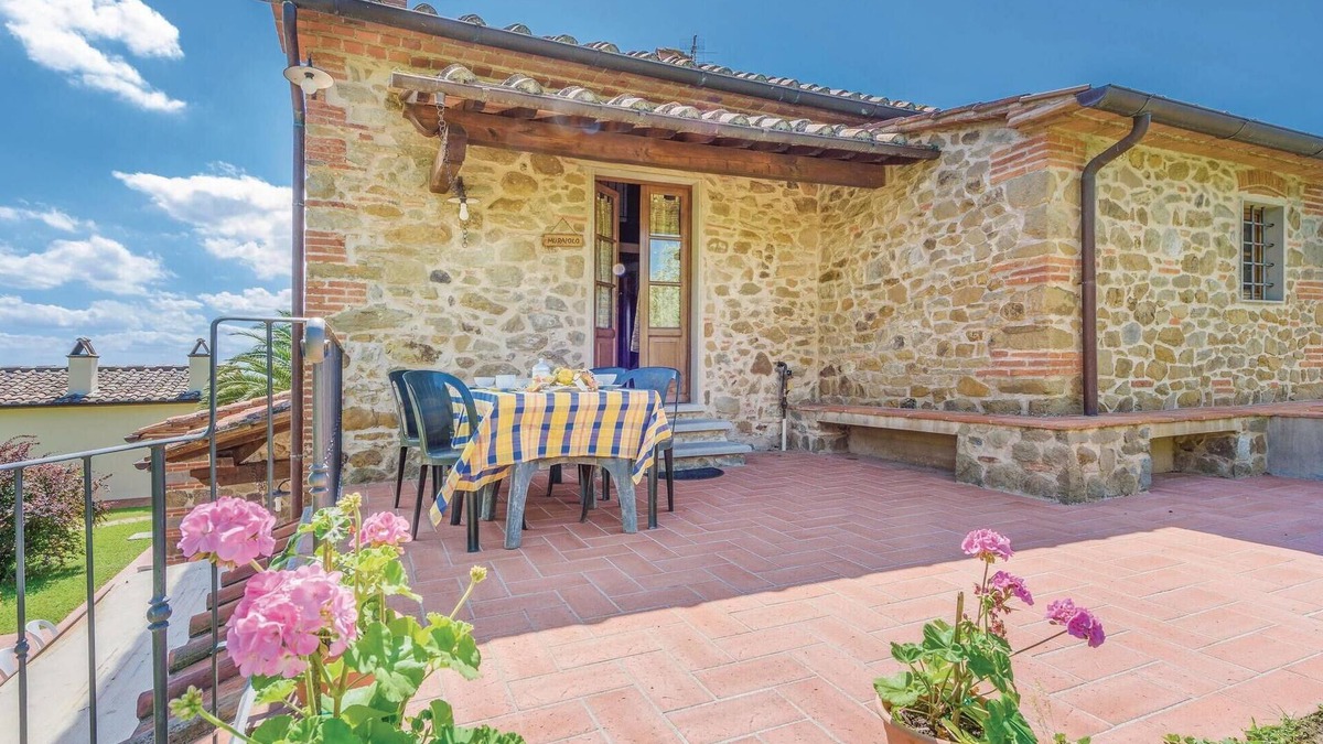 Larciano Apartment | Beautiful apartment in Larciano PT