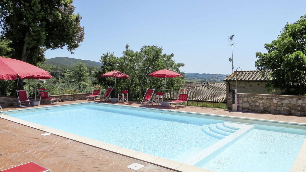 Santa Luce Apartment | Beautiful apartment for 6 guests with pool, WIFI, TV, terrace and pets allowed